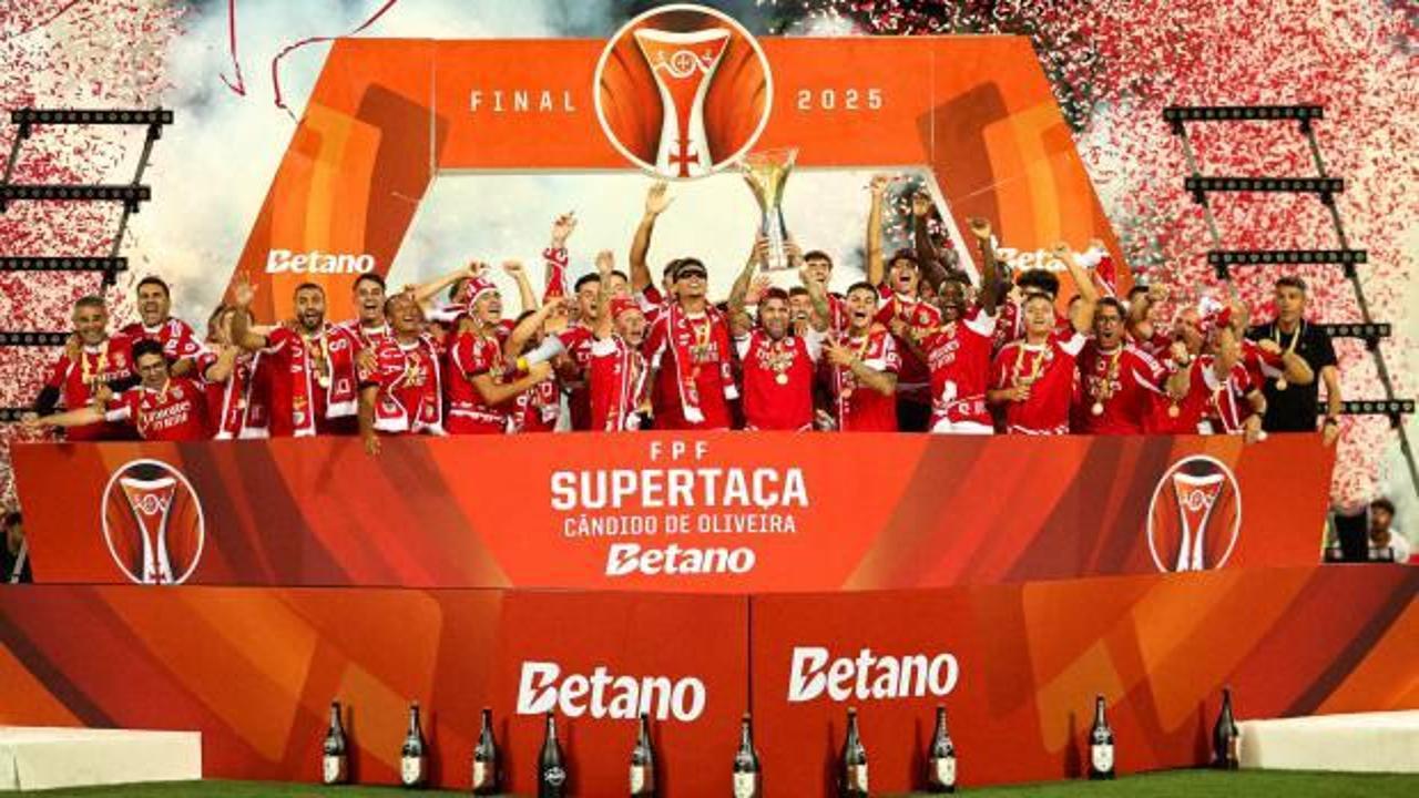 Portekiz Süper Kupası'nda şampiyon Benfica!