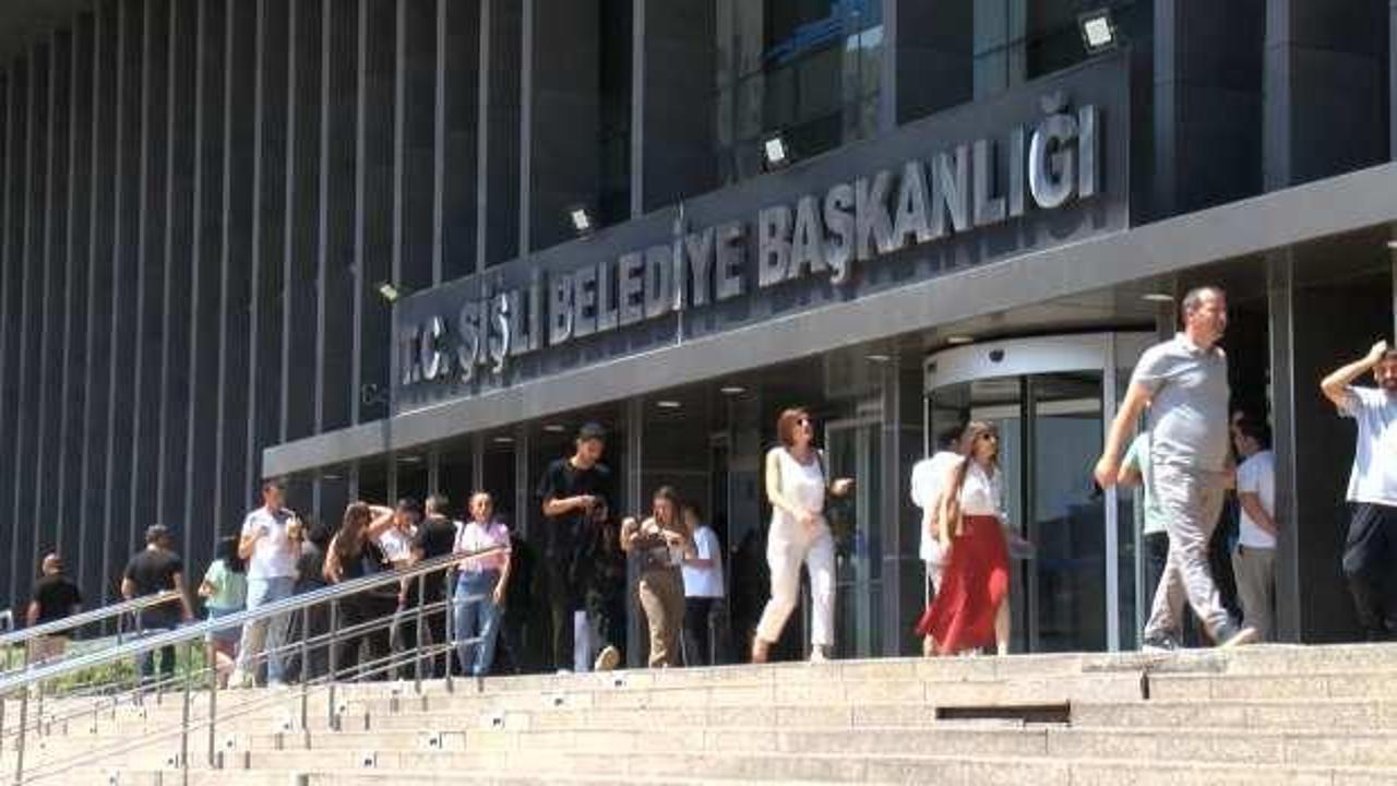 Şişli Tapu Müdürlüğü’nde 'yangın' paniği