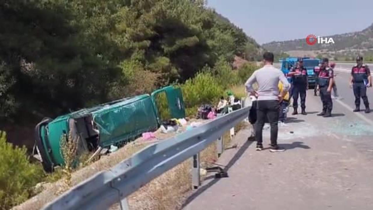 Yoldan &ccedil;ıkan minib&uuml;s takla attı: &Ccedil;ok sayıda yaralı var!