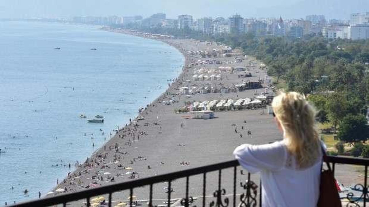 Antalya’ya gelen turist sayısı 9 milyonu aştı