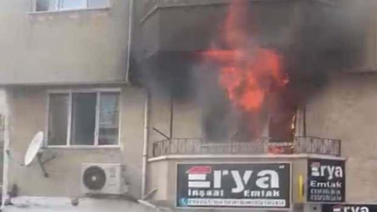 Bolu'da 5 katlı apartmanda korkutan yangın: 1'i çocuk 2 kişi kurtarıldı