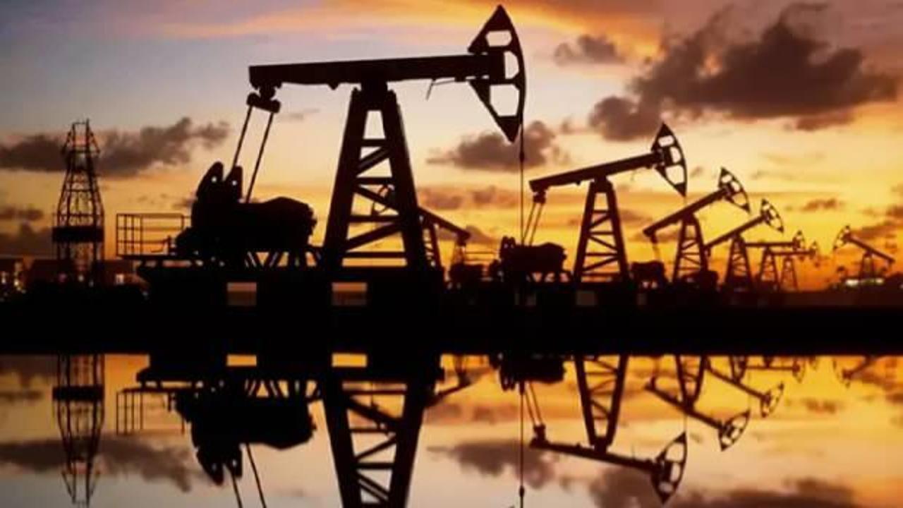 Brent petrol fiyatı düştü: Bugün 67,89 dolardan işlem görüyor!