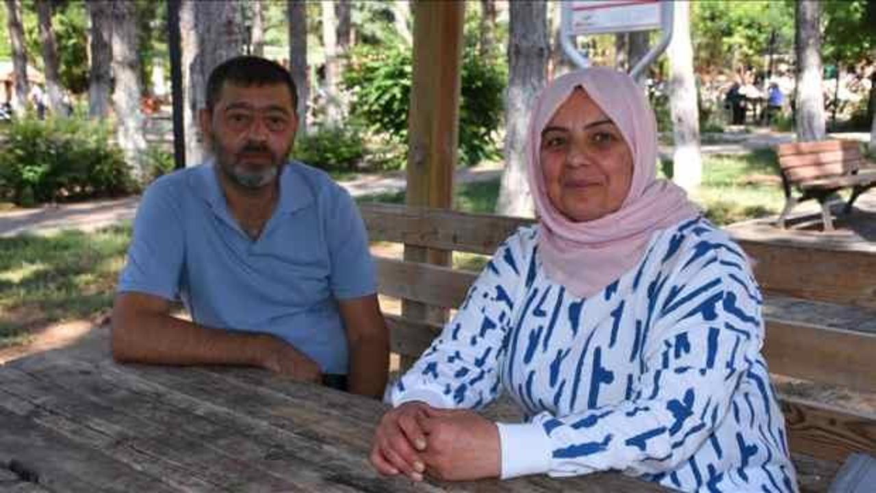 Diyaliz hastası eşine böbreğini verdi