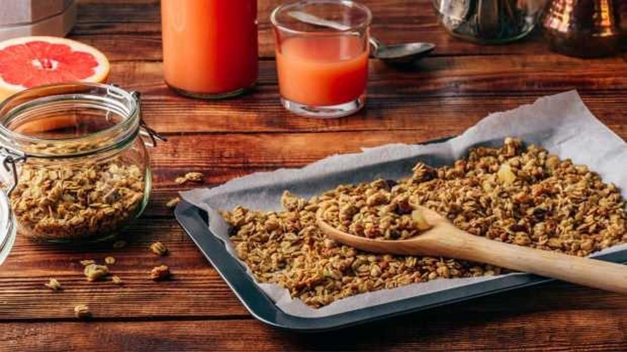 Evde kendi granolanı yap: Granola nedir, nasıl yapılır?