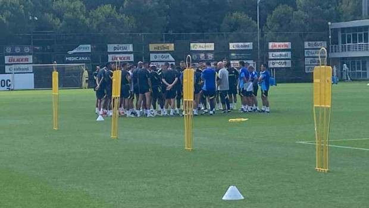 Fenerbahçe, Feyenoord maçı hazırlıklarını tamamladı
