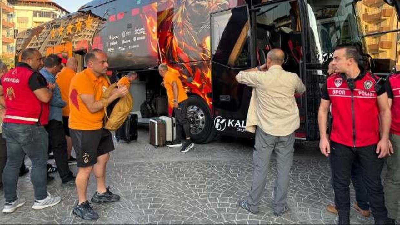 Galatasaray, ligin ilk maçı için Gaziantep'te