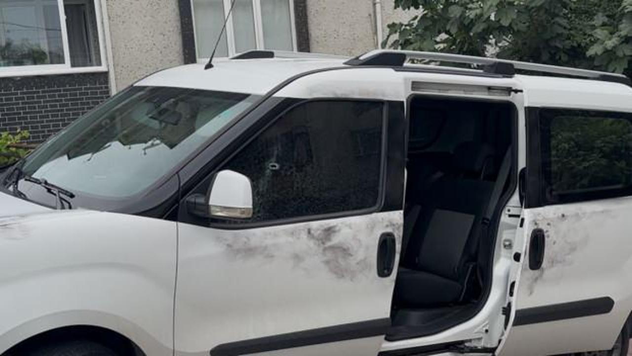 Evinin &ouml;n&uuml;nde silahlı saldırıya uğradı! 