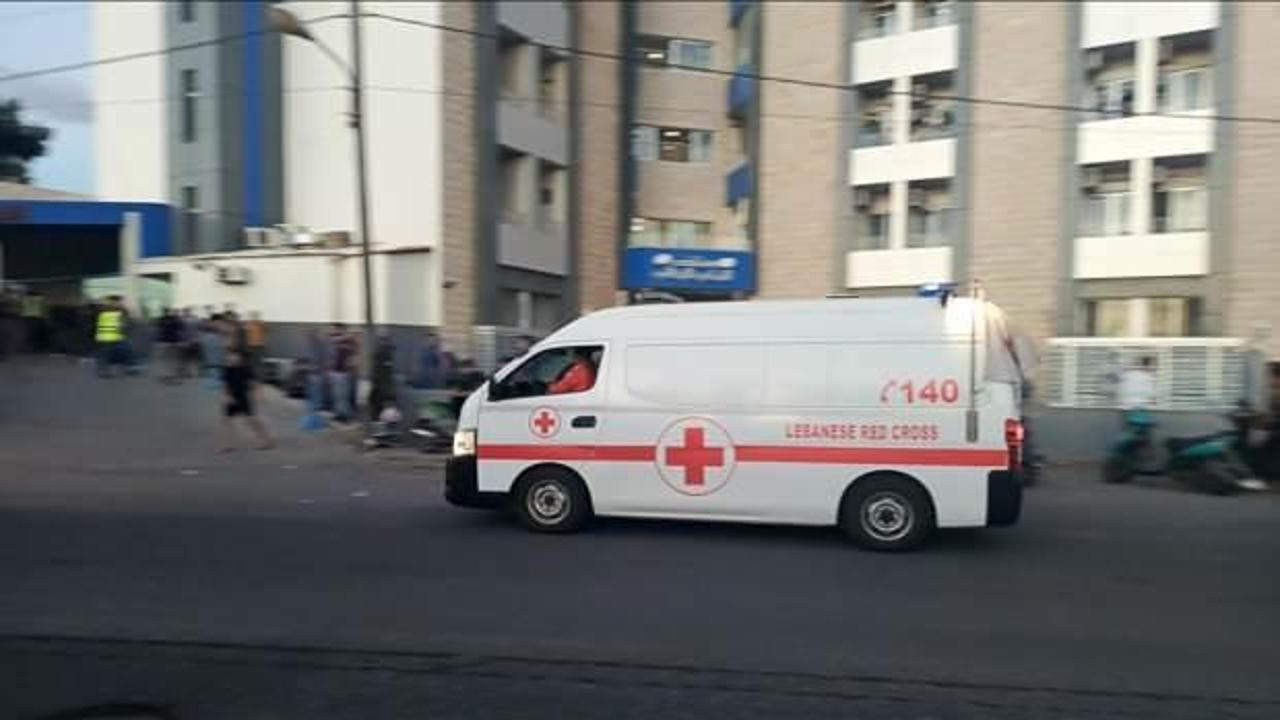 Lübnan'da bina yangını: 3 ölü çok sayıda yaralı var!