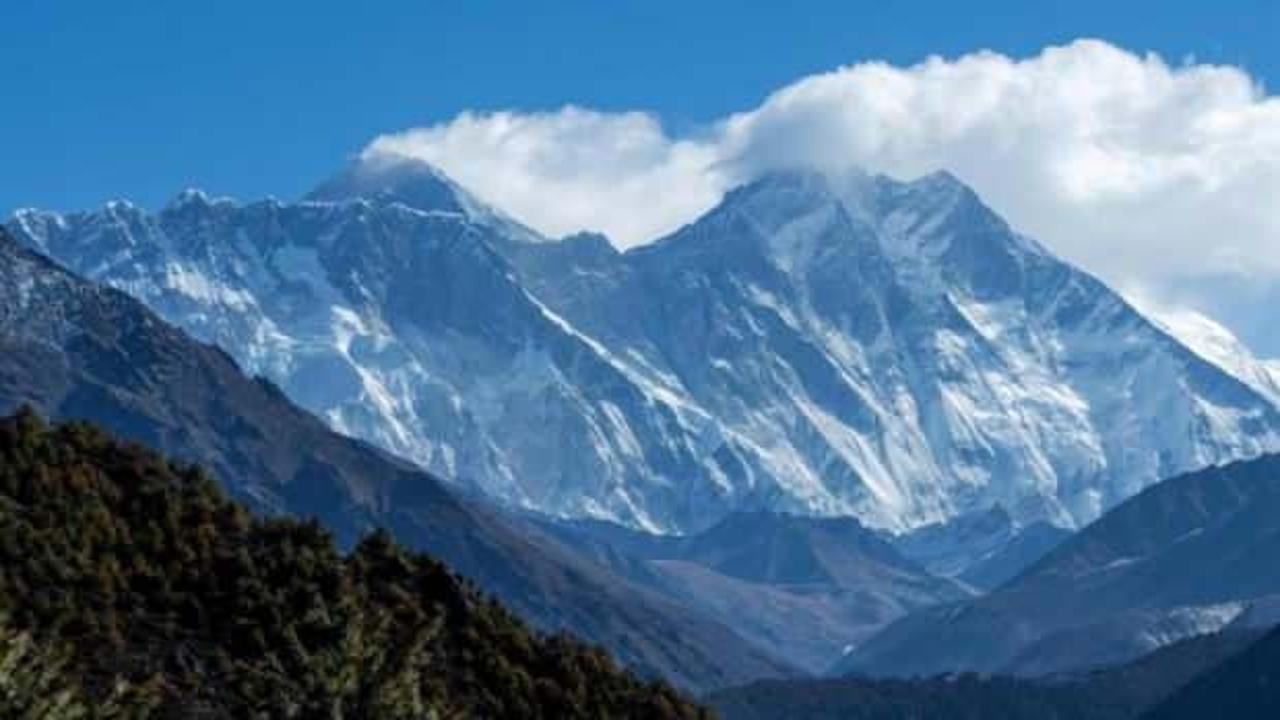 Nepal’den turizm hamlesi... 97 zirveye tırmanış ücretsiz!