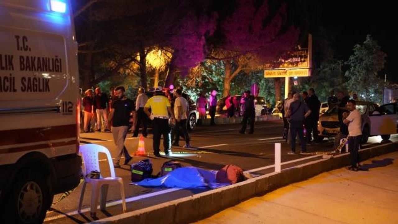 Burdur'da feci kaza: Cenaze yerdeyken düğün eğlencesi devam etti