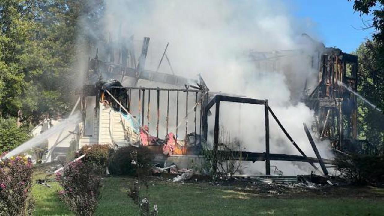 ABD&rsquo;de yangın: 6 &ouml;l&uuml;