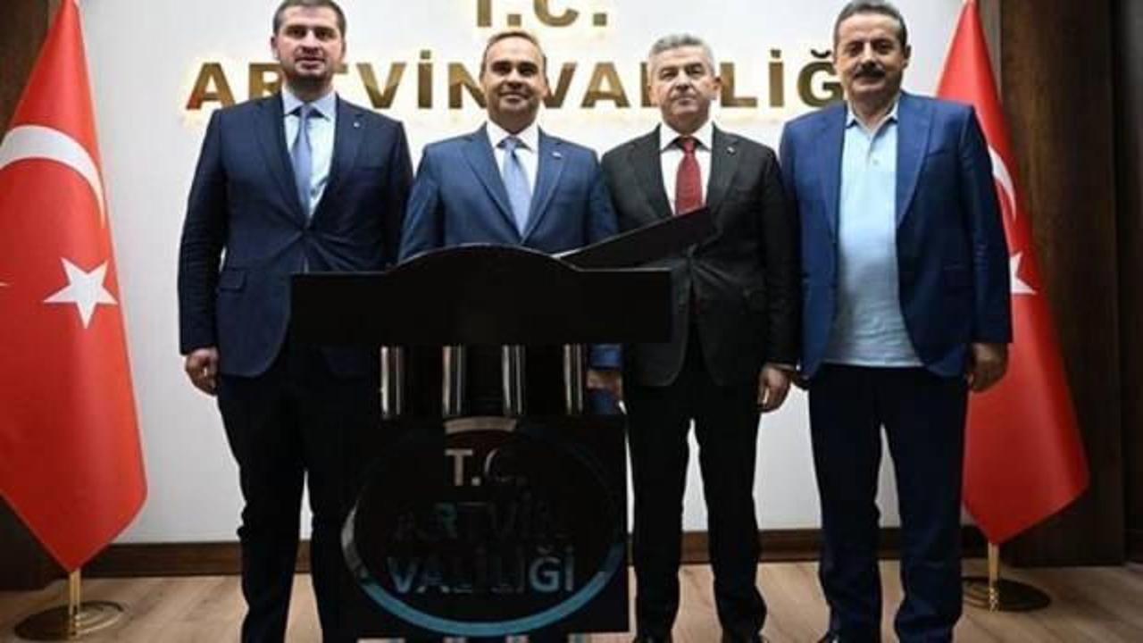 Bakan Kacır: Tarihin bir kırılma noktasındayız!