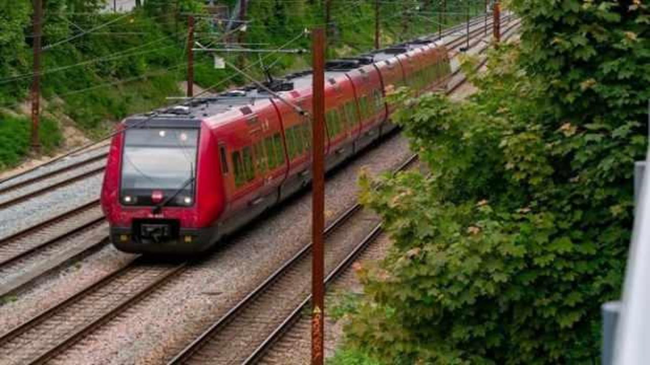 Bir ülkede tren faciası! Çok sayıda kişi yaralandı!