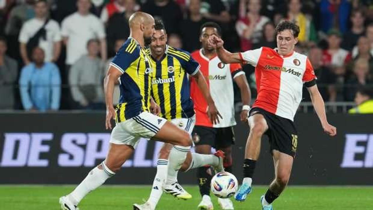 Fenerbah&ccedil;e'ye 'Feyenoord' s&uuml;rprizi: Ma&ccedil; kadrosunda olacak