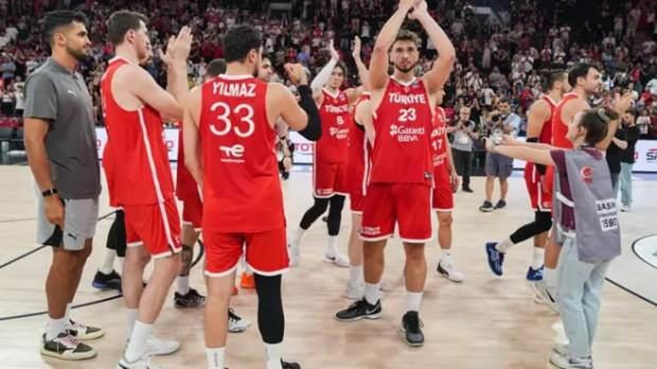 12 Dev Adam'dan muhteşem prova