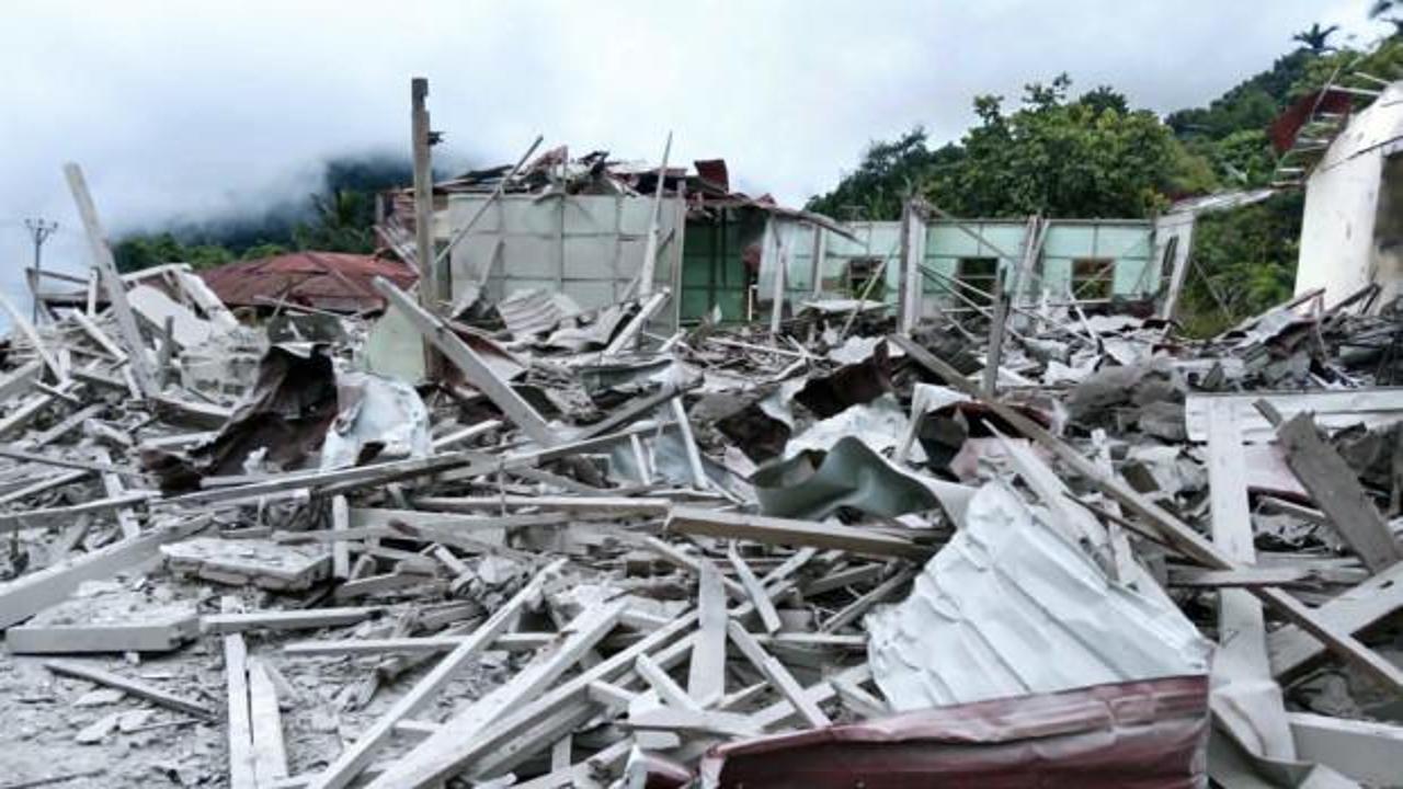 Myanmar ordusundan hava saldırısı!  32 kişi katledildi! 