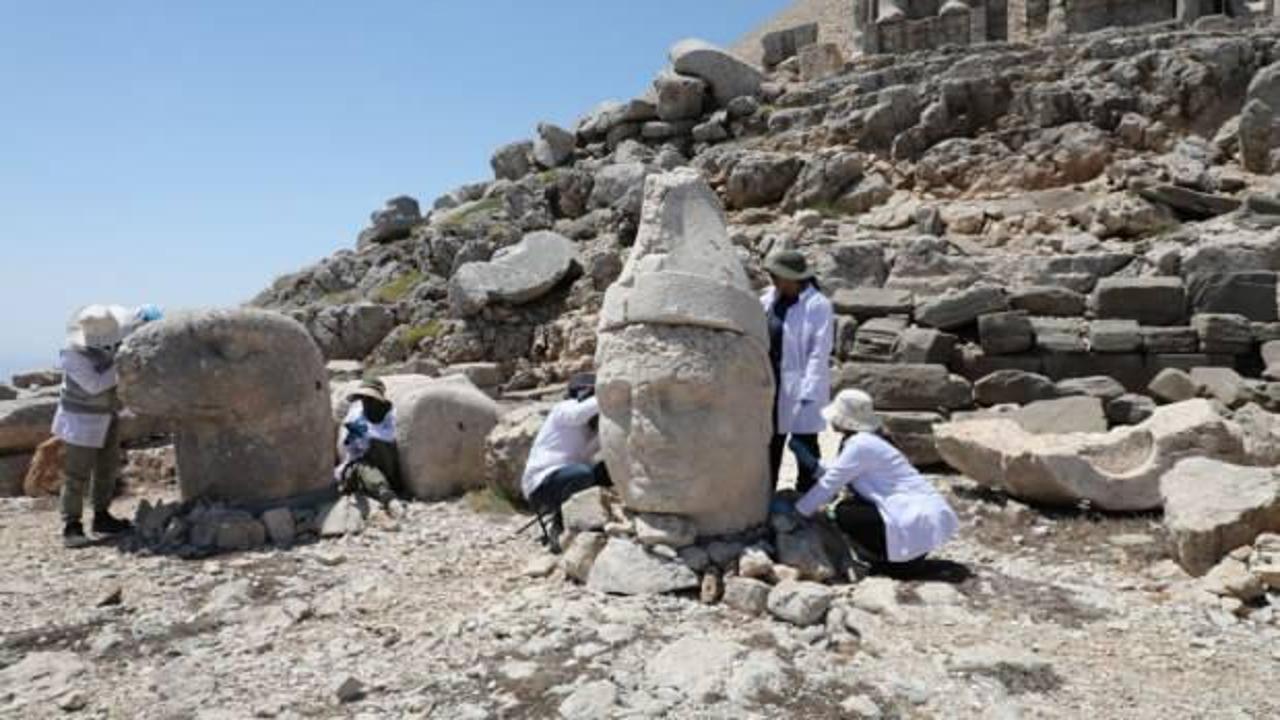 Bakan Ersoy duyurdu: Nemrut’ta yeni dönem! Dev taşlara nefes oldu
