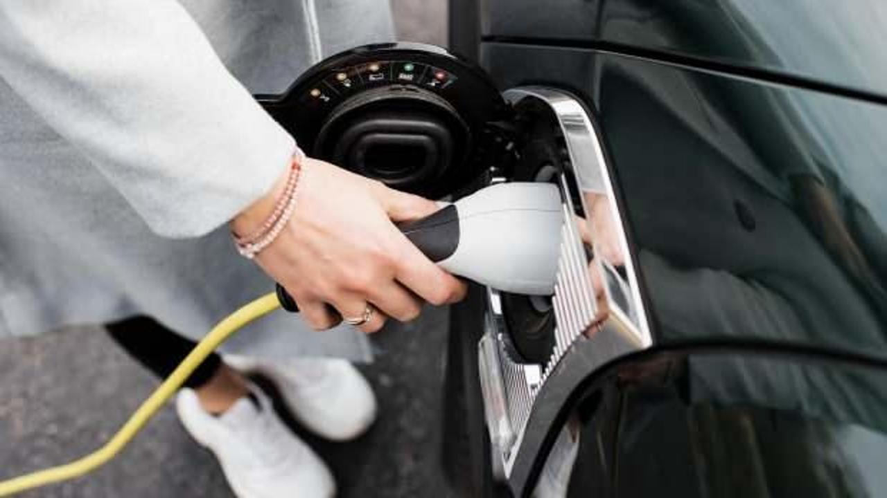 Elektrikli araçlarda Türkiye rekoru: Araç sayısı 291 bini geçti!