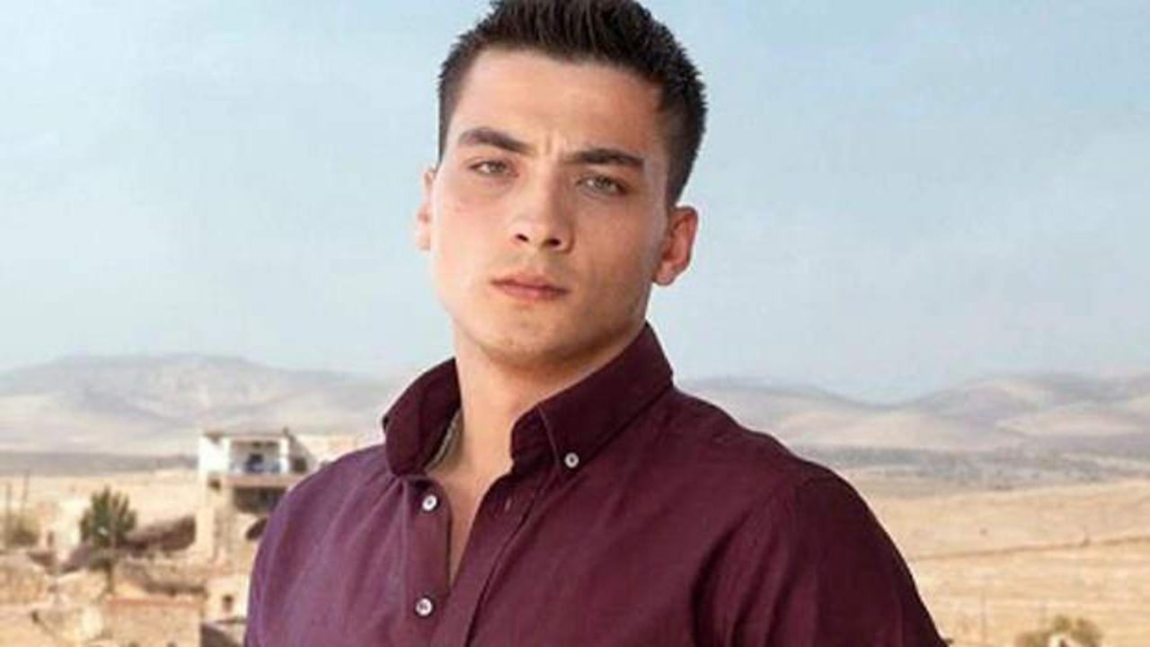 Ünlü oyuncu Özkaya'nın babası hayatını kaybetti