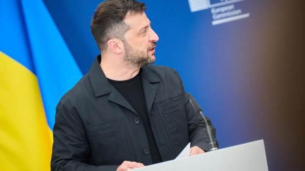 Zelenskiy, Trump ile g&ouml;r&uuml;şmesi i&ccedil;in ne giyecek? Barış i&ccedil;in bir işaret