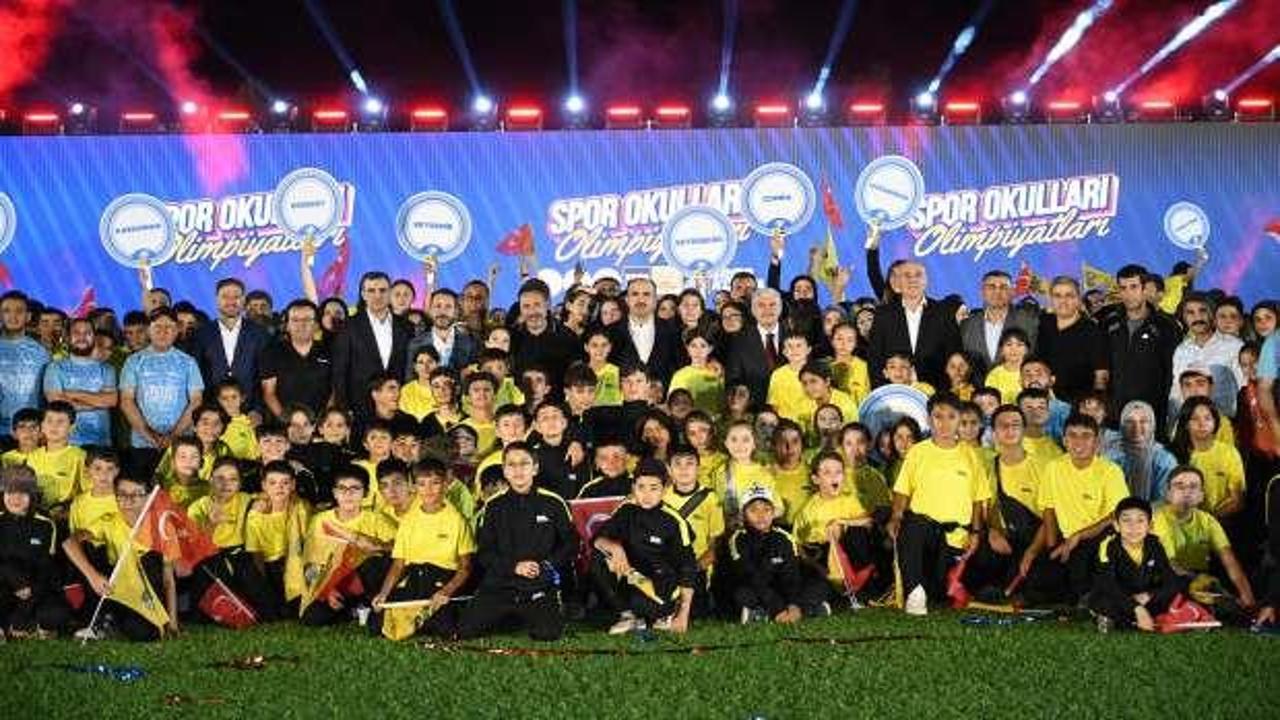 Başkan Altay “Spor Okulları Olimpiyatları”na katılan tüm gençleri tebrik etti