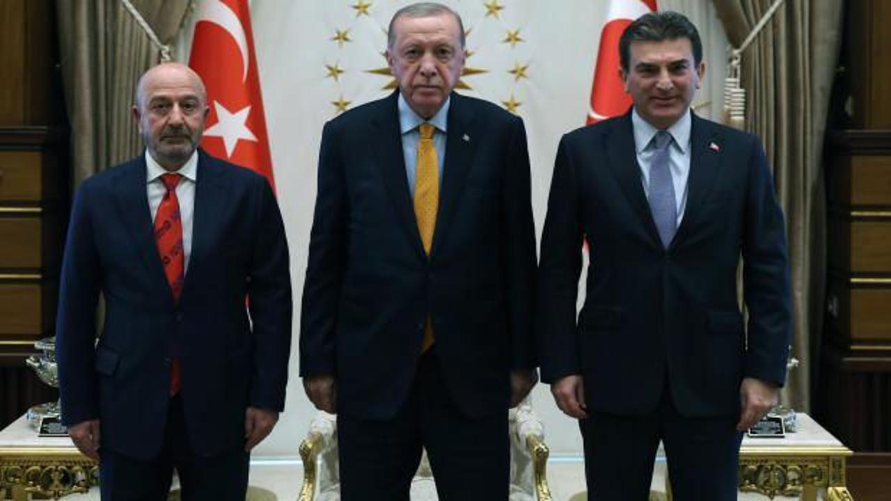 Başkan Erdoğan, OYAK yöneticilerini kabul etti