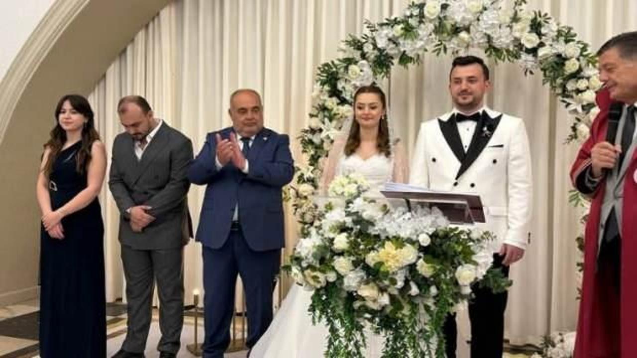 AK Partili Milletvekilinden CHP’li Başkana Atatürk ayarı: Salondan alkış yükseldi