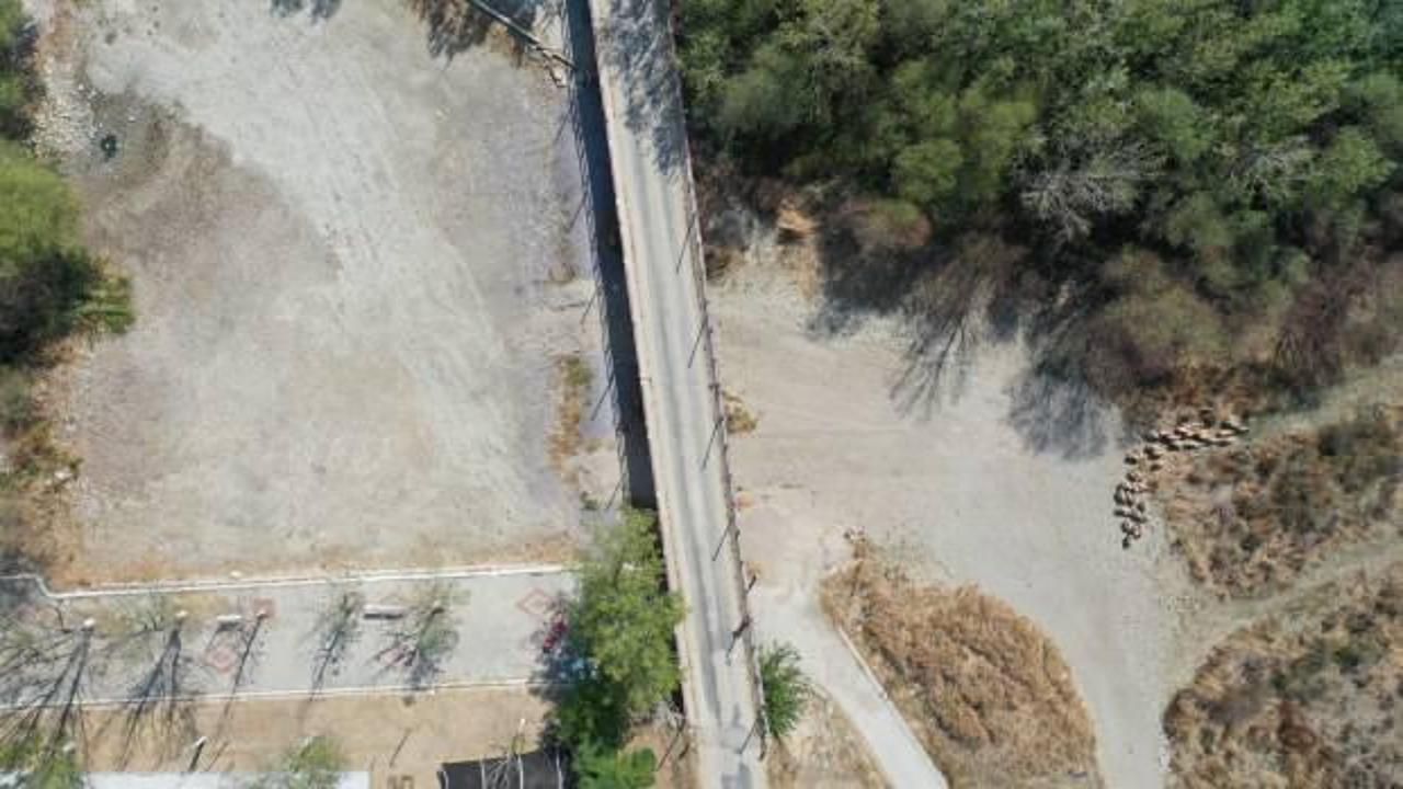 Denizli'de 852 yıllık gelenek kuruyan nehirde sembolik olarak yapıldı