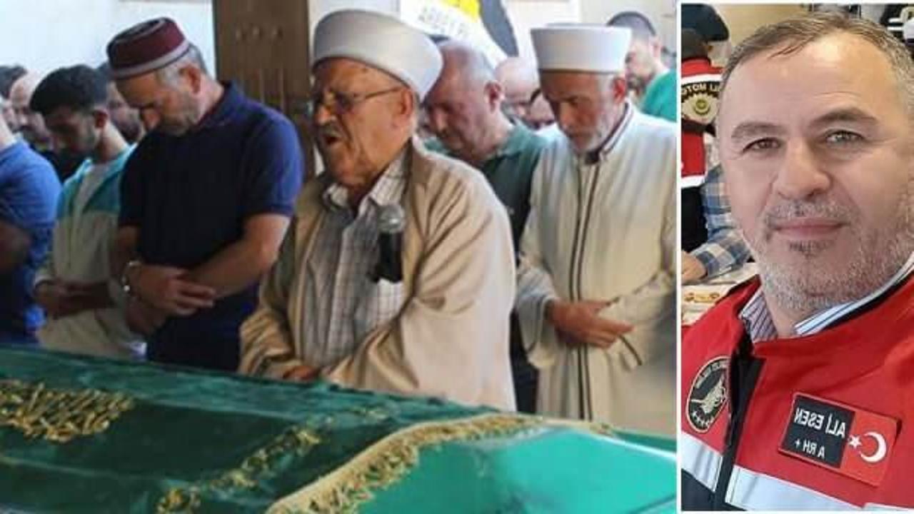Musalla taşındaki oğluydu... Bir babanın en zor anı!