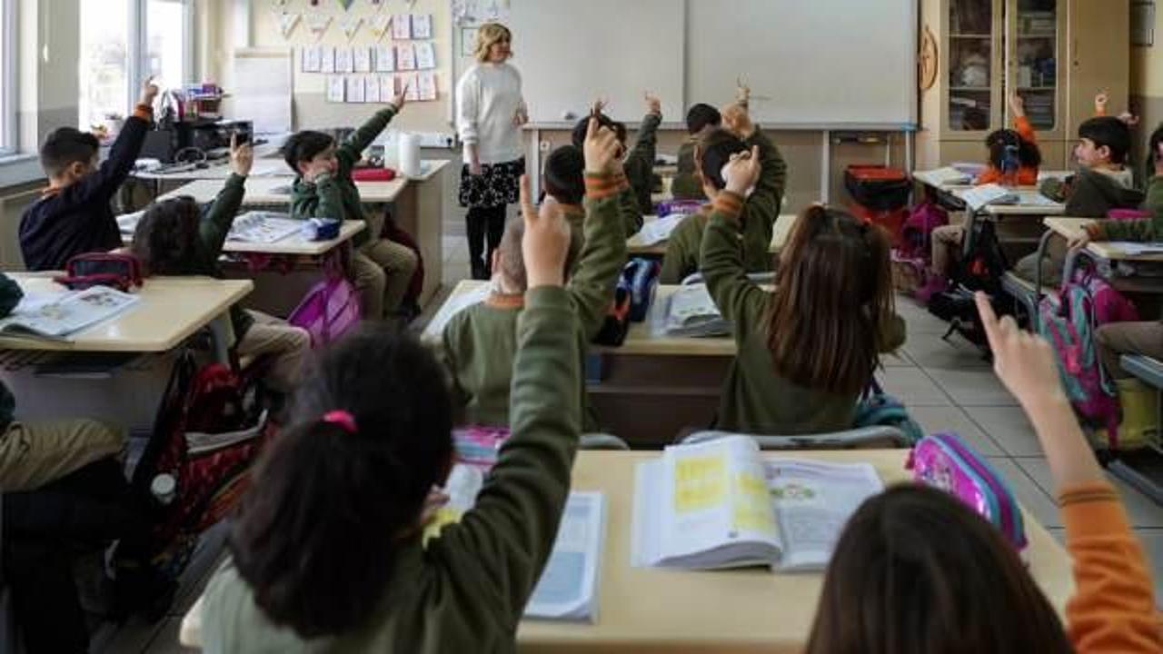 18 milyon öğrenci yarın ders başı yapacak!