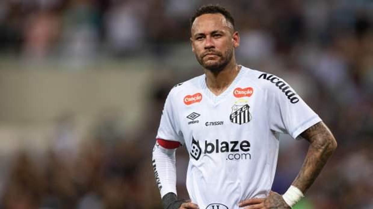 Brezilya favelasında büyüyen Neymar'a 1 milyar dolar miras kaldı