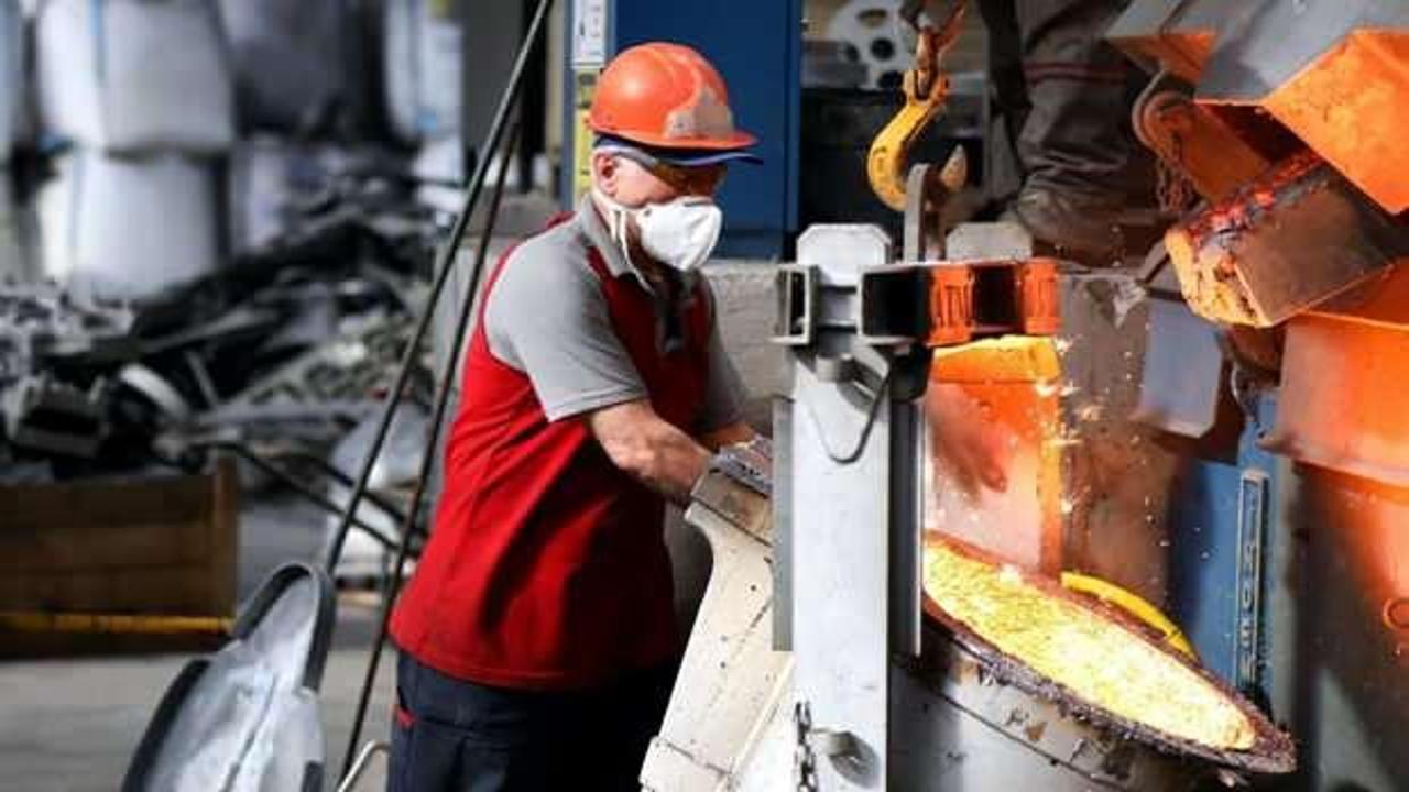 Ekonomide toplam arzın y&uuml;zde 81,1'ini sanayi &uuml;retimi oluşturdu