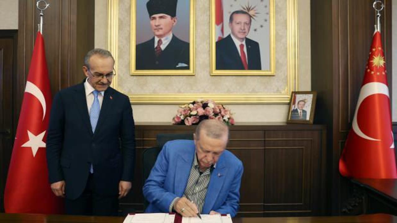 Erdoğan, Malatya'da yapımı tamamlanan yeni valilik binasının açılış törenine katıldı