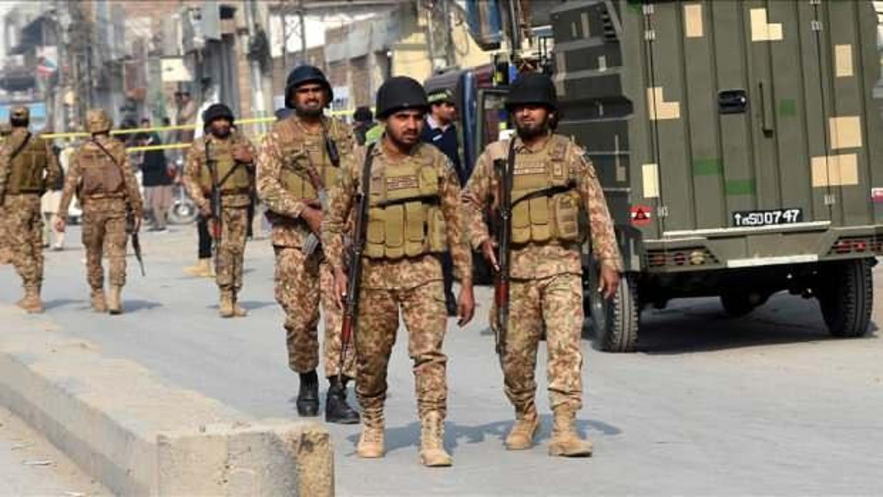 Pakistan'daki bombalı saldırıda ölü sayısı arttı!