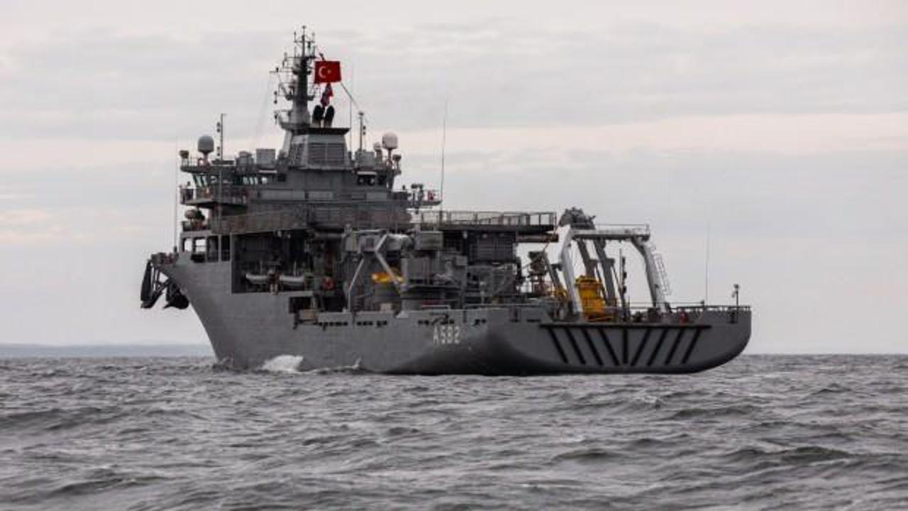 TCG Alemdar da Halit Yukay için bölgede