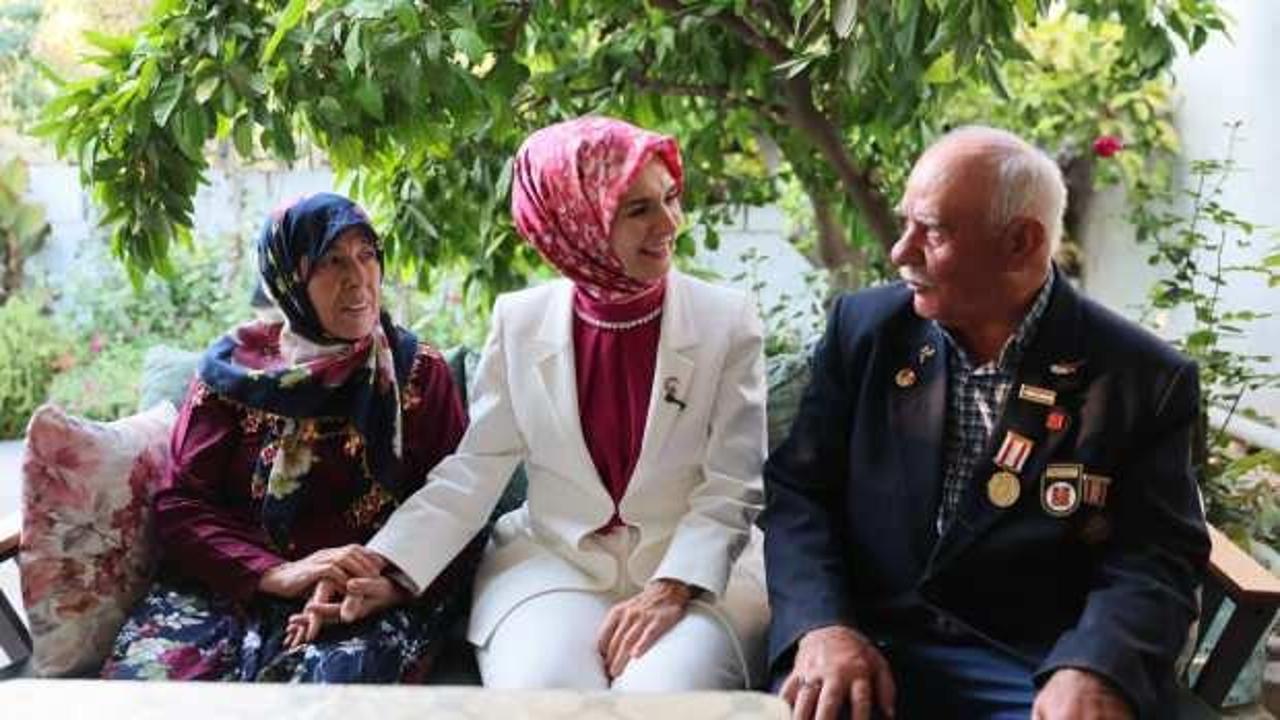 Bakan Göktaş'tan, evliliklerinde 48 yılı geride bırakan Bulut çiftine ziyaret