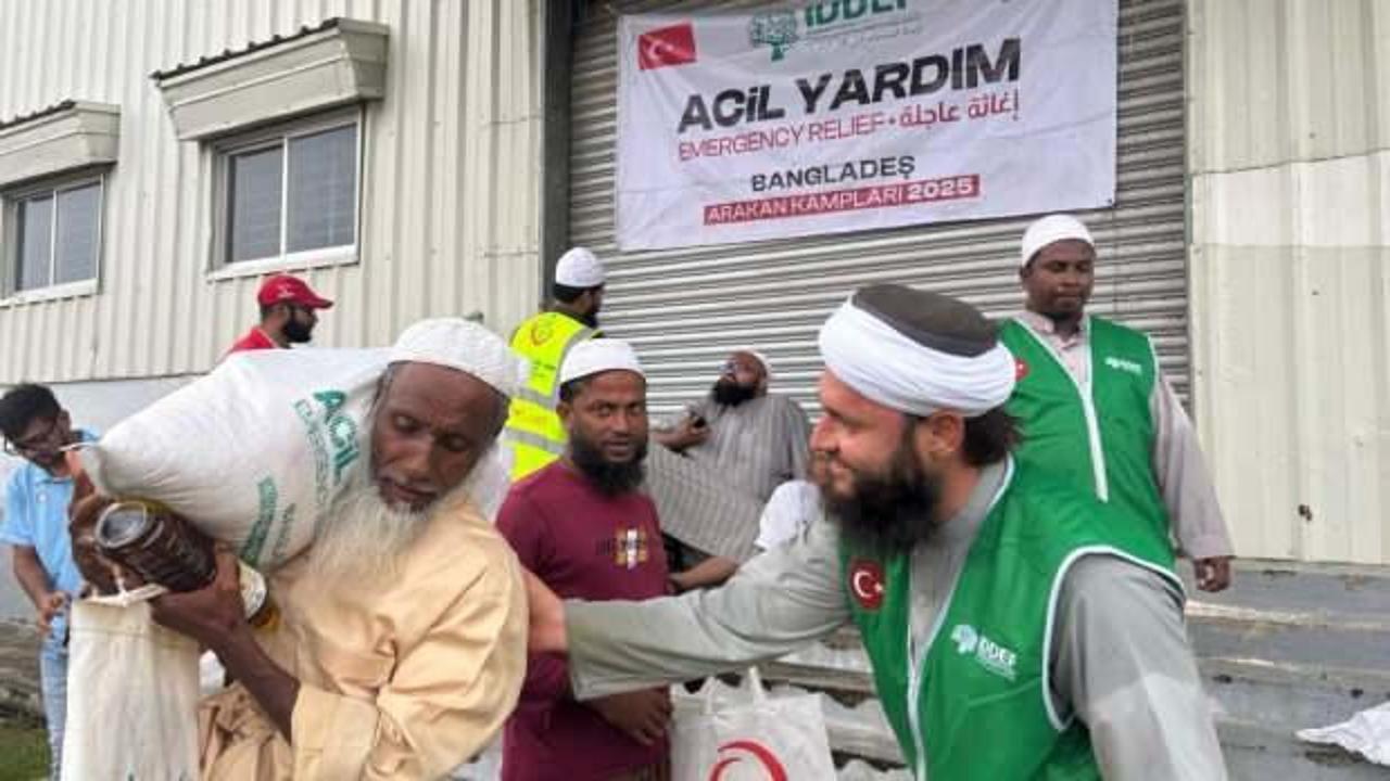 İDDEF’ten arakanlı mazlum ailelere 90 ton gıda yardımı