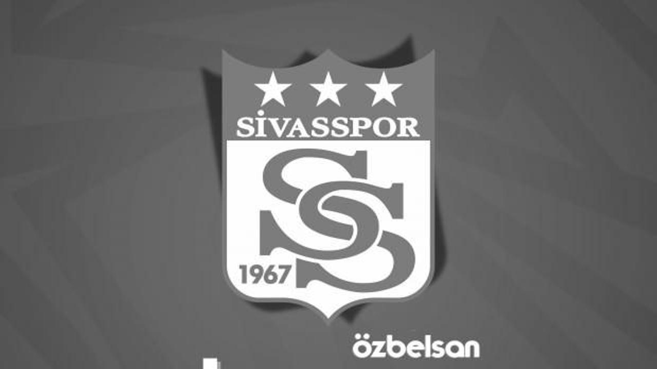 Sivasspor A Takım arabası kazaya karıştı: Ambulanslar olay yerinde