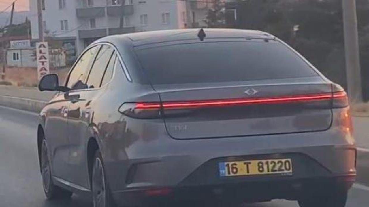 TOGG'un yeni sedan modeli T10F Ayvalık'ta seyir halinde görüntülendi