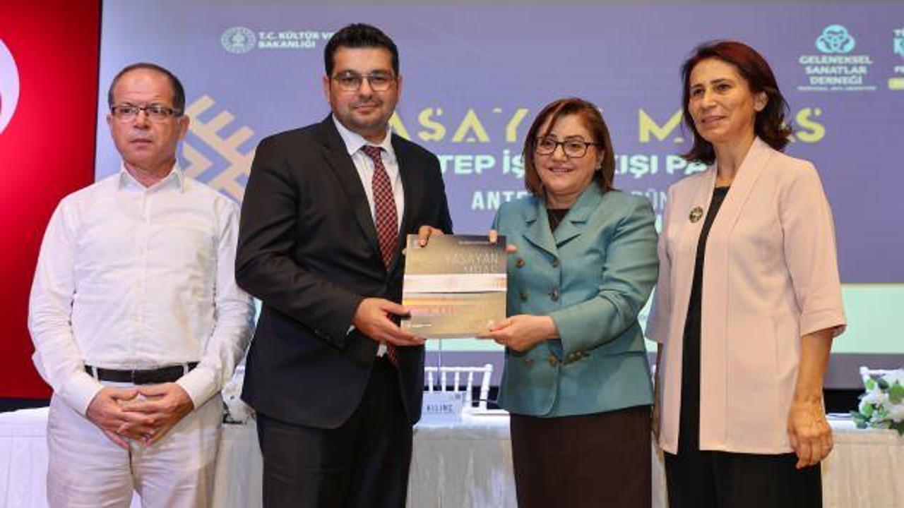 "Antep İşinin Dünü, Bugünü ve Yarını" konulu panel gerçekleştirildi 