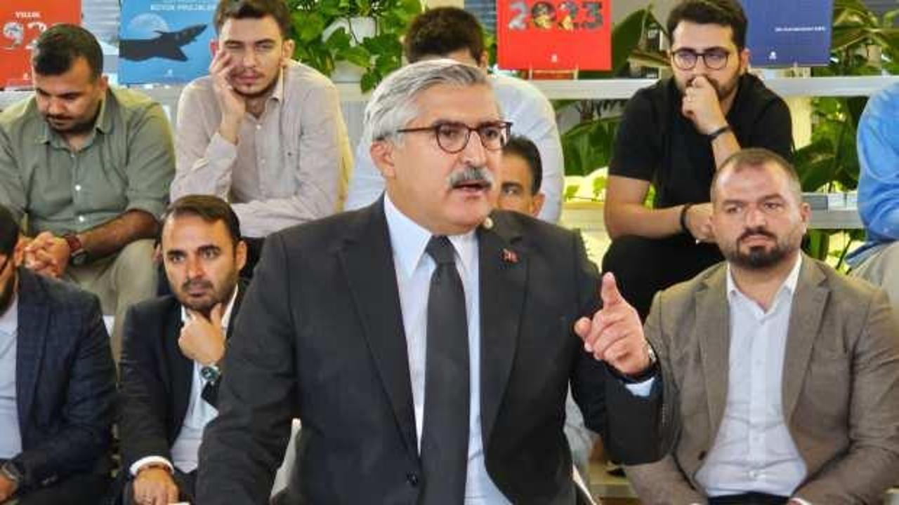 AK Parti’den Özgür Özel'e yanıt: Önce rüşvet-yolsuzluk iddialarına cevap verin