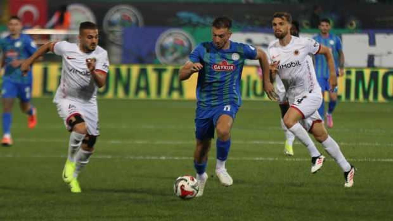 Galibiyeti olmayan 2 takım kapıştı! Zafer 90+3'te geldi
