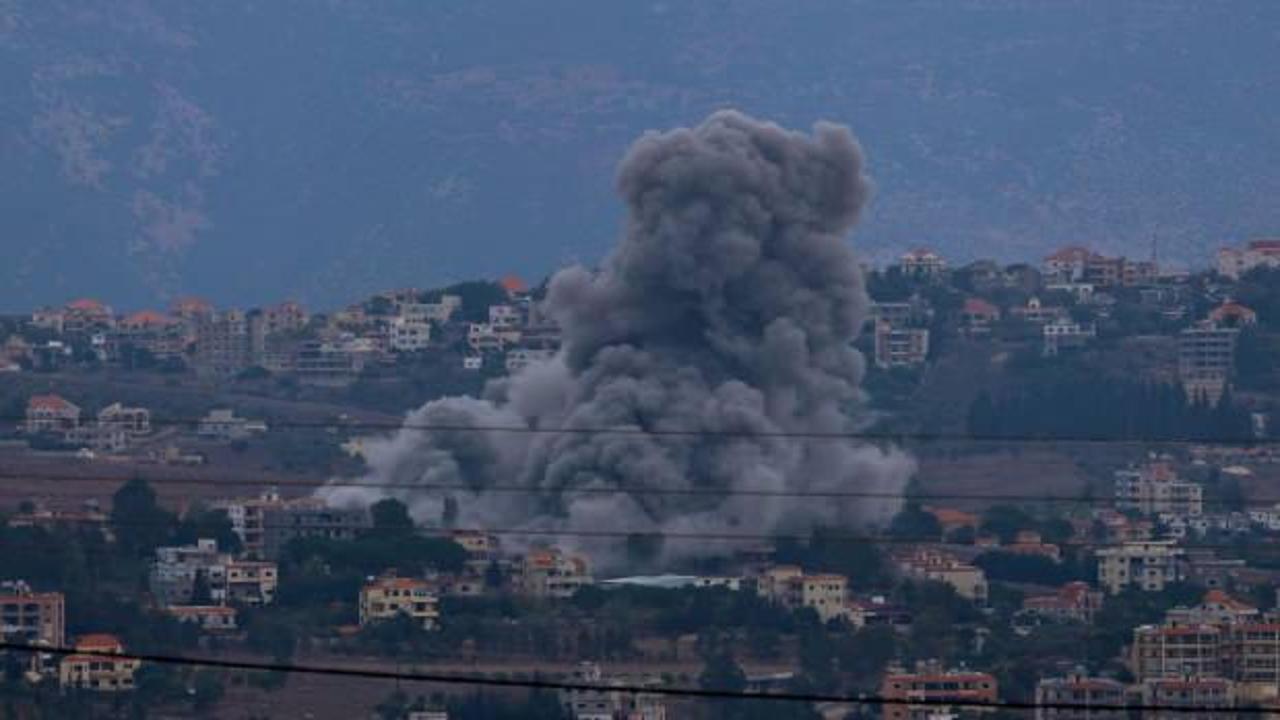 İşgalci İsrail ateşkese rağmen tekrar bombaladı: Bir motosikleti hedef aldılar!