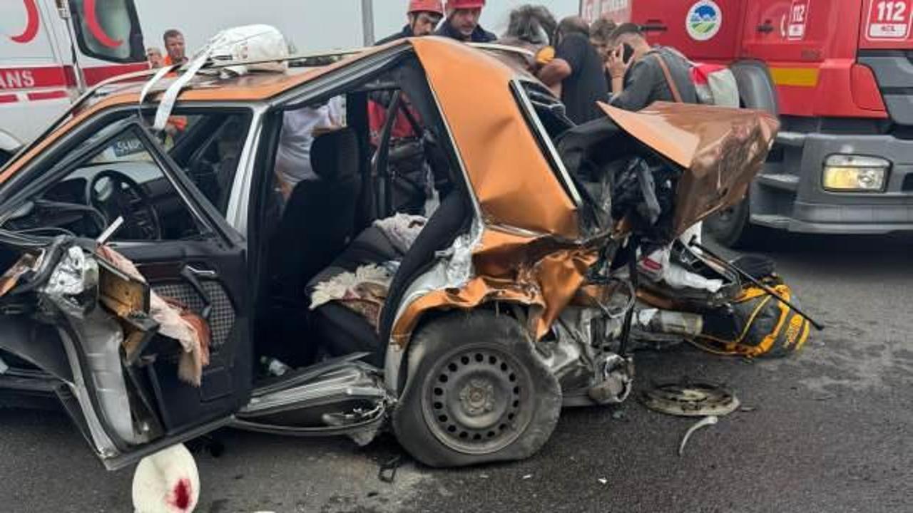 Otomobiller &ccedil;arpıştı; iş insanı ve eşi &ouml;ld&uuml;, 4 yaralı!