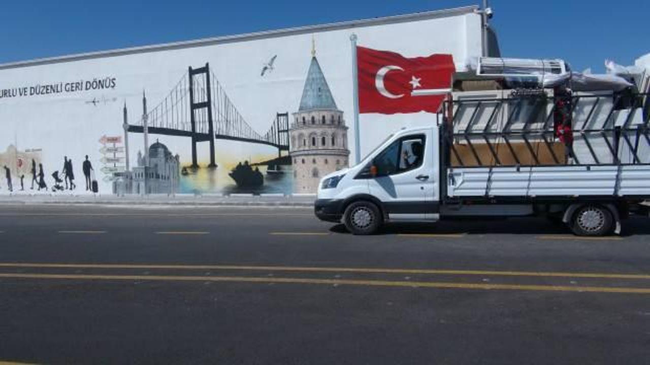 Sınır kapısında Suriyeli yoğunluğu