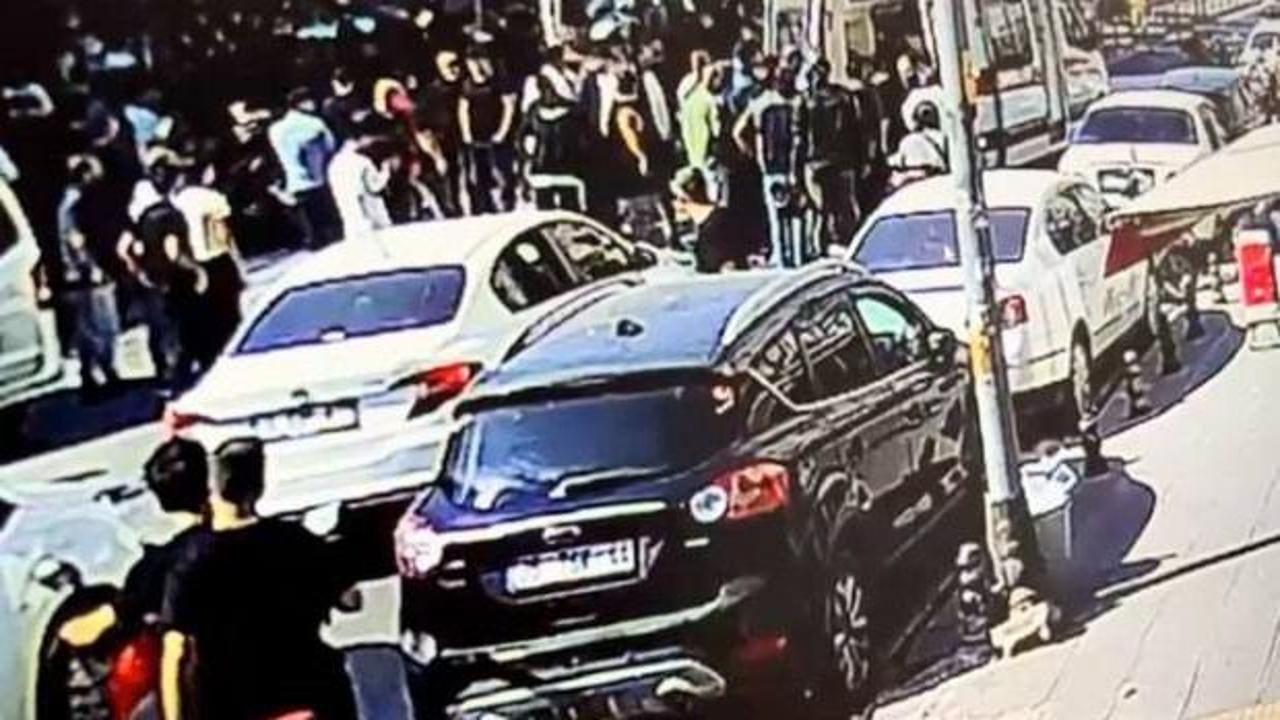 16 yaşındaki kız ile annesi, tartıştıkları kişiyi bıçaklayarak öldürdü