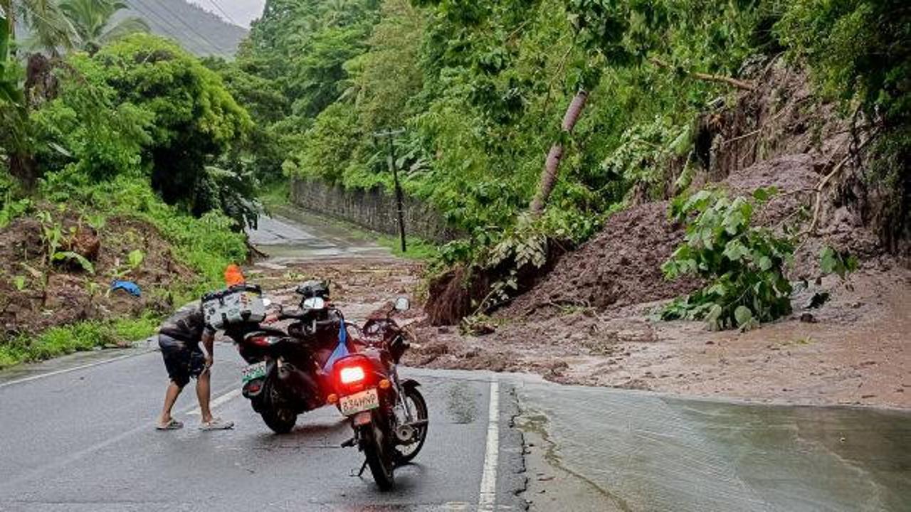 Filipinler'i Bualoi vurdu: 26 ölü