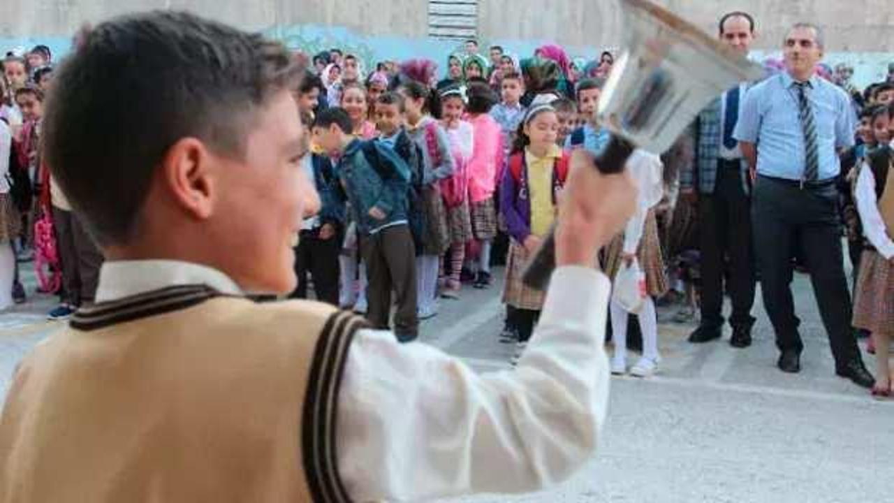 Öğrenciler ve veliler merakla bekliyor: Tatil tarihi belli oldu