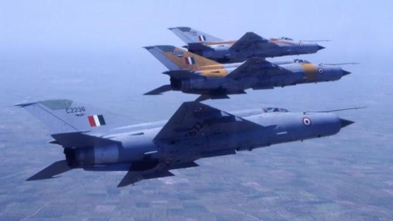 Hindistan "u&ccedil;an tabut" MiG-21'leri emekli etti