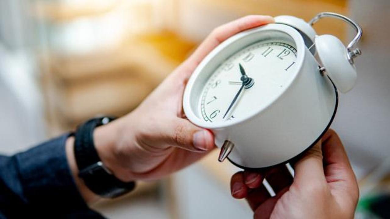 2025'te Türkiye'de saatler 1 saat geri alınacak mı? 9 yıldır yapılmıyordu!